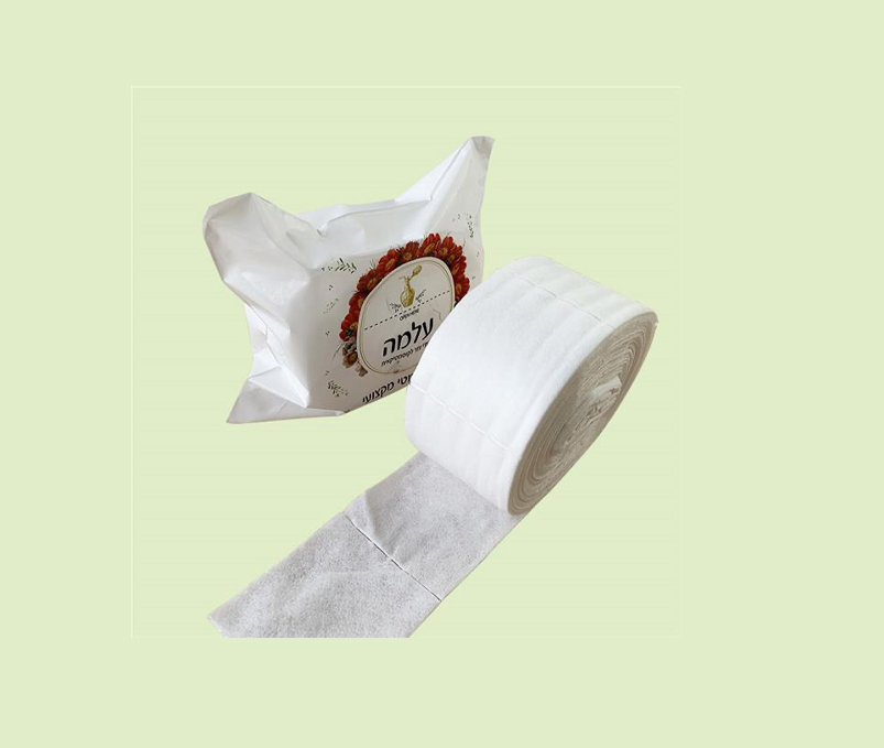 Disposable soft wipes roll